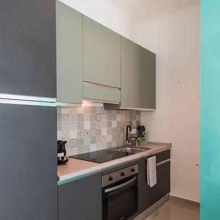 Casa Acqua Marina - 1 Min From The Sea, Wi-fi & Air Conditioning, Sea View Balcony Apartmán Bordighera