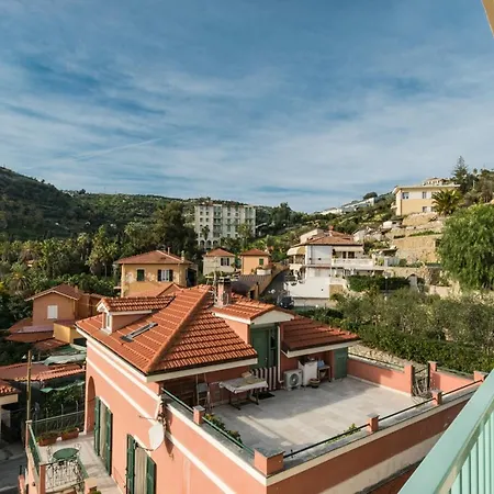 Casa Acqua Marina - 1 Min From The Sea, Wi-fi & Air Conditioning, Sea View Balcony Apartmán *
