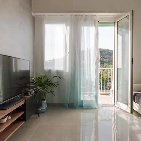 Apartmán Casa Acqua Marina - 1 Min From The Sea, Wi-fi & Air Conditioning, Sea View Balcony *