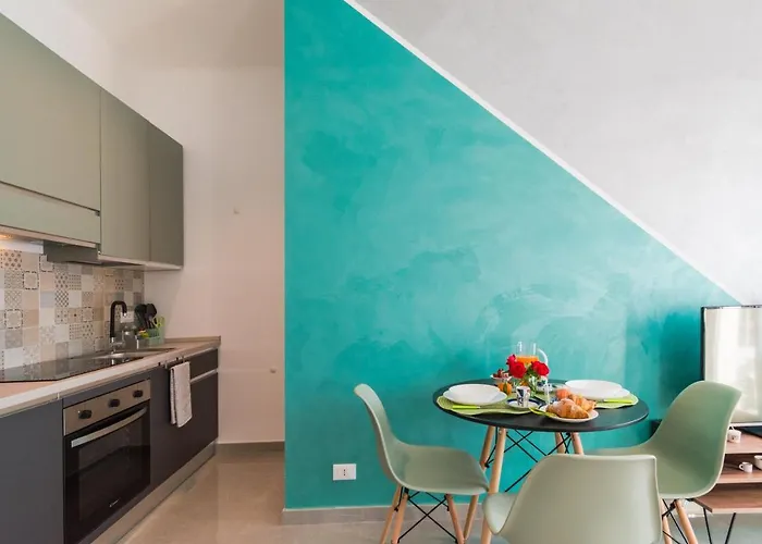 Casa Acqua Marina - 1 Min From The Sea, Wi-fi & Air Conditioning, Sea View Balcony