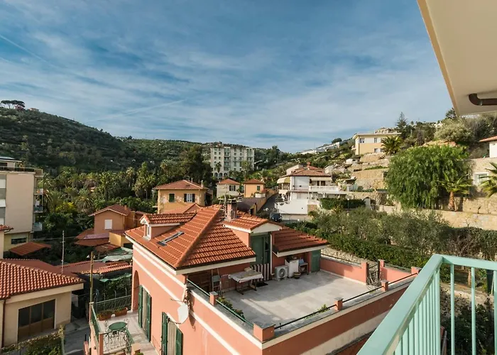 Casa Acqua Marina - 1 Min From The Sea, Wi-fi & Air Conditioning, Sea View Balcony Apartamento *
