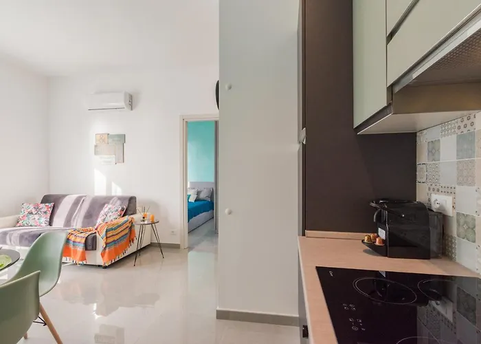 Apartamento Casa Acqua Marina - 1 Min From The Sea, Wi-fi & Air Conditioning, Sea View Balcony *